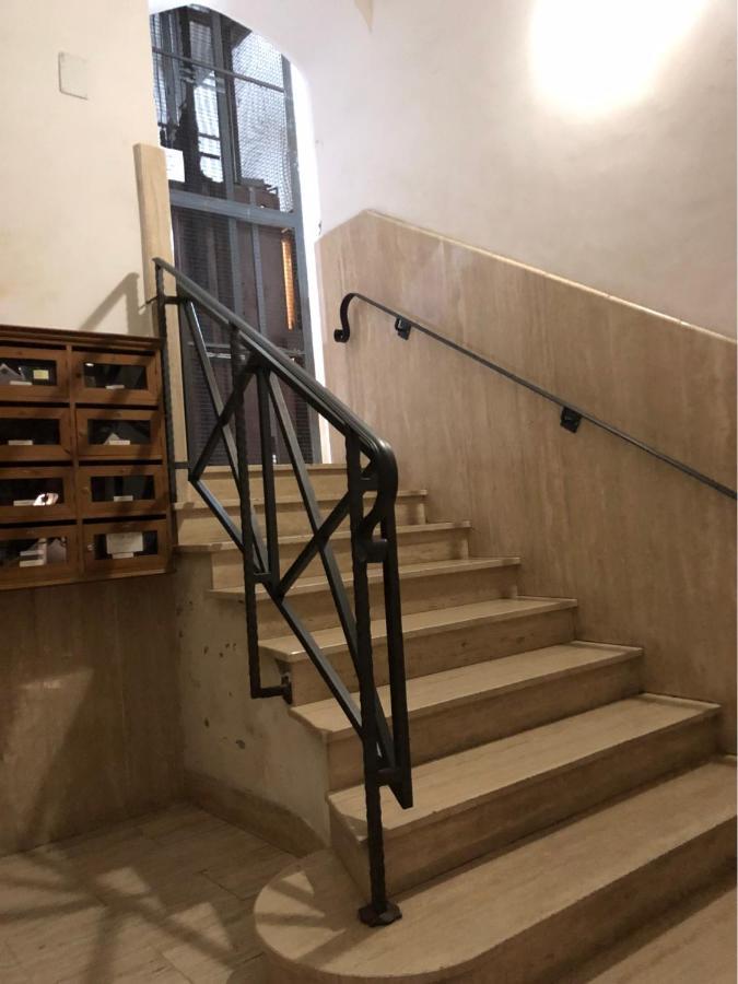 Roma E Il Pittore Екстериор снимка